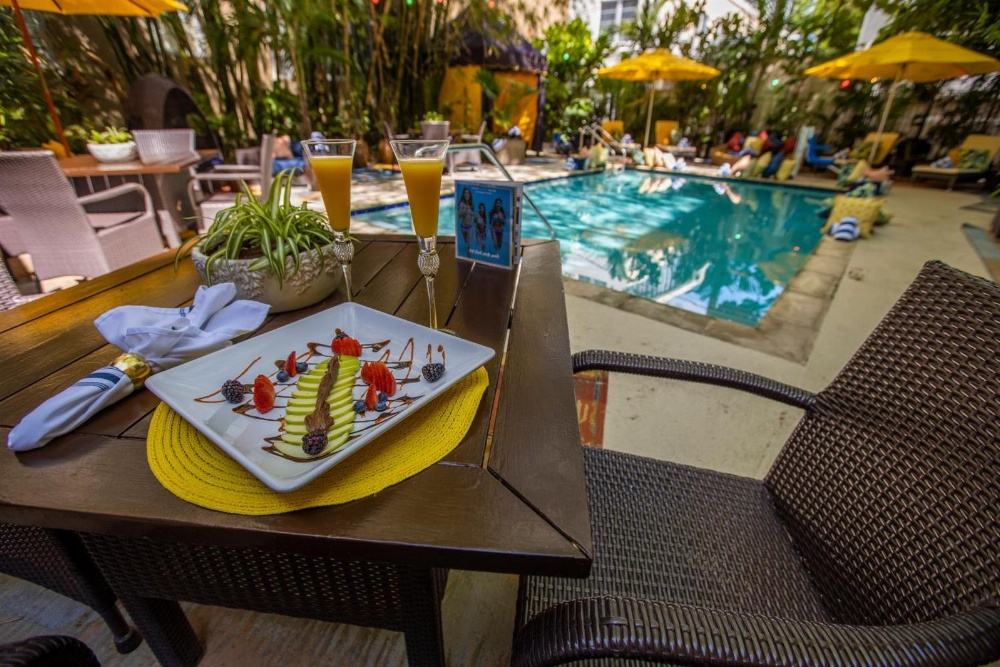 Riviera South Beach Hotel